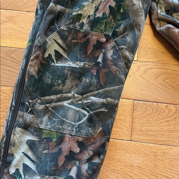 Redhead Silent-Hide Bibs - Picture 2 of 5